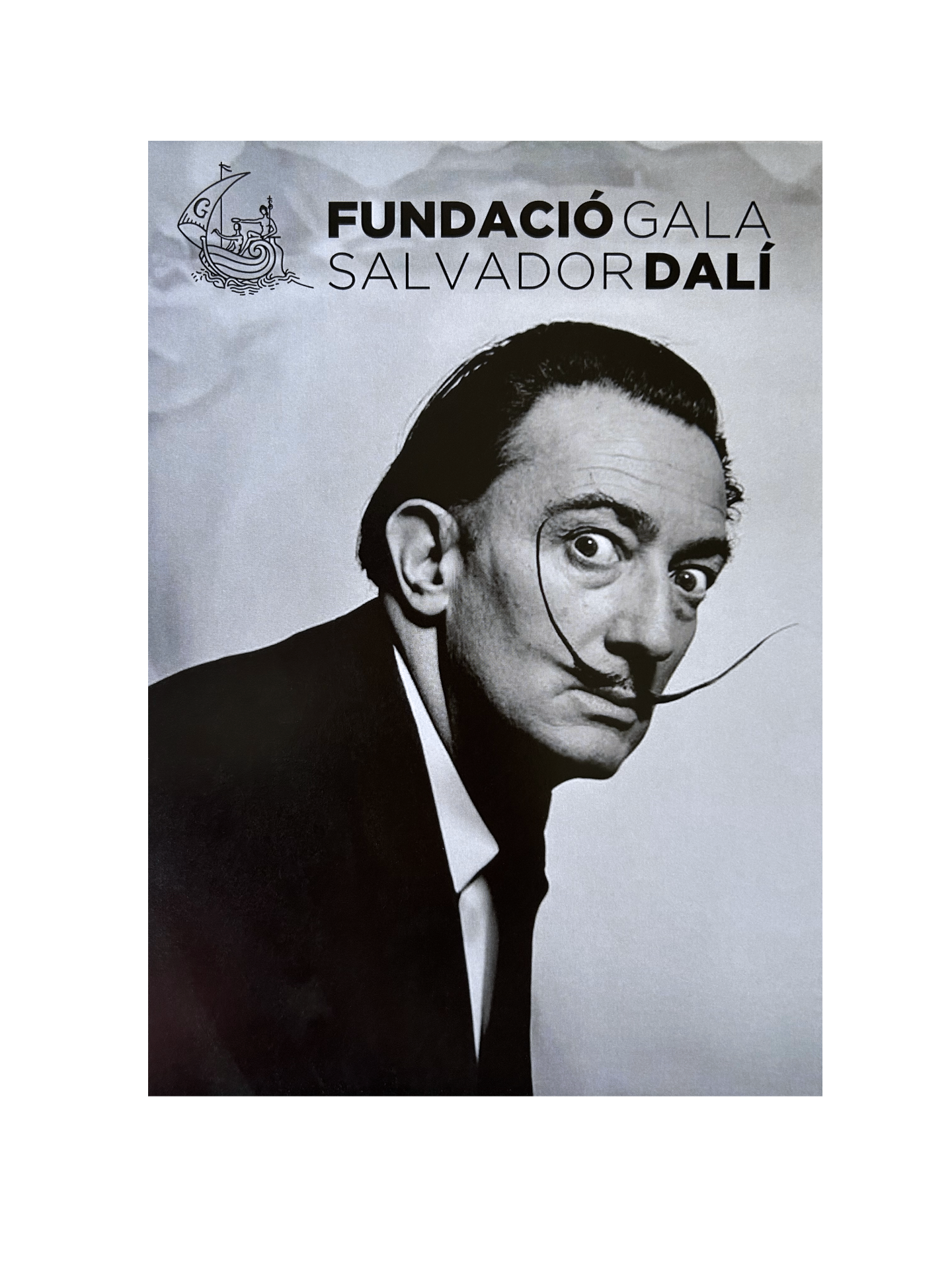 Tarjeta pop-up Salvador Dalí i Domènech — cerrada